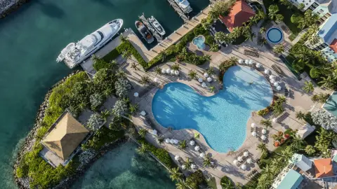 Paradise Island Travel Guide 2026: Top Attractions, Local Food