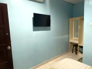 キャピタル O 91275 プリ モテル