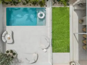 Private Beachside Escape – 5-Star Luxury for Families Friends