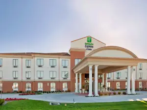 Holiday Inn Express & Suites ST CHARLES by IHG