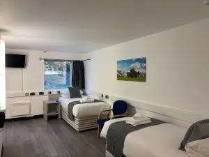 Broadview Lodge