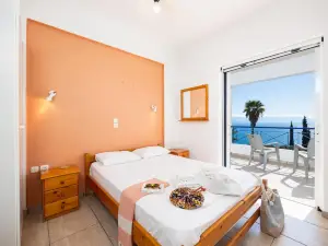 Villa Cleo with 3 bedrooms and 2 bathrooms