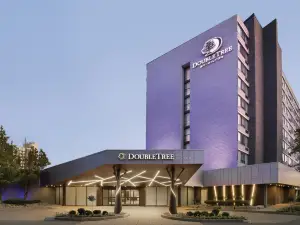 DoubleTree by Hilton Hotel Toronto Airport West