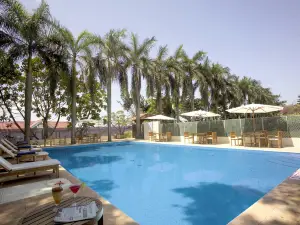 Vivanta Ernakulam, Marine Drive