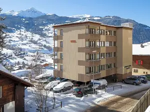 Jungfrau Lodge, Annex Crystal