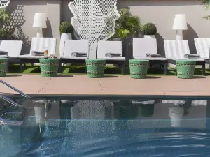 巴塞羅想象旅館