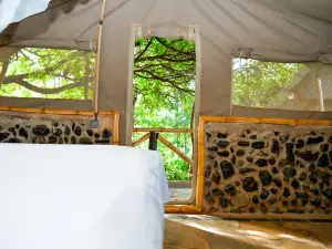 Rukenya Islands - Campsite