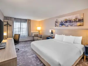 Comfort Inn East