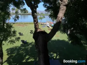 Magia Sul Lago di Fondi