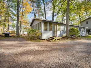 Hayward Cabin w/ Boat Slip + Fish House!