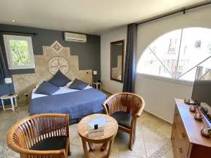 Logis Hôtel les II Mas