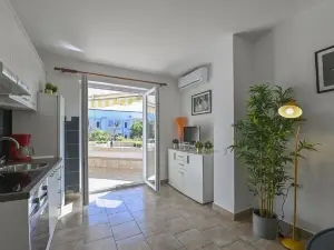 Apartment Adela II
