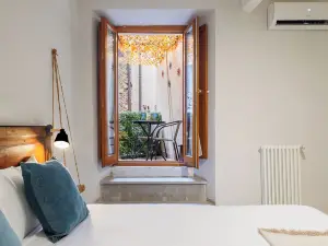 SOHO By Dasso Fontana Grande Guest House
