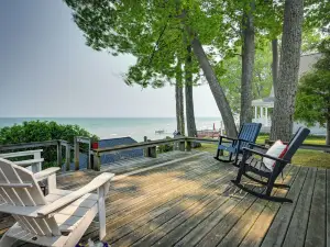 五彩斑斕的休倫湖度假租賃房！