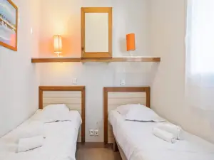 2 Rooms 4 People Selection