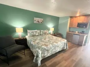 Fiddler's Restaurant and Resort