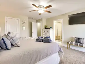 Chic Spring City Townhome on Watts Bar Lake!