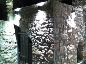 Spitakia