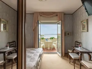 Hotel Eden