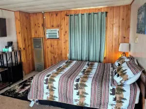Big Sky Motel