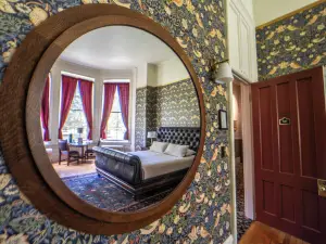 Oneida Community Mansion House