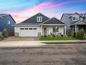 Family-Friendly Home Near Vineyards and Dtwn Newberg