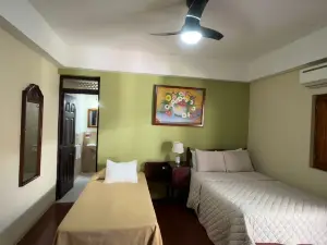 Hotel Vizcaíno León