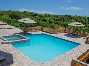 Blue Berry Hills Villa