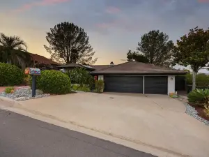 Scenic Hot Tub and Game Room - Charming Poway Retreat
