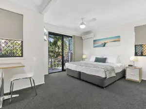 นูซา เลคส์ รีสอร์ท