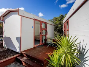 Nelson City Top 10 Holiday Park