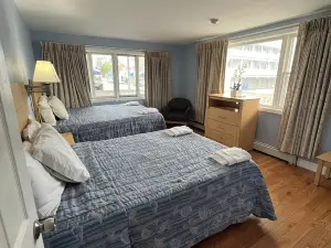 Beau Rivage Motel