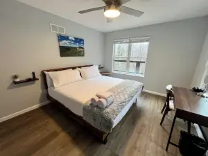 Private RRG Retreat w/ Hot Tub & Game Room