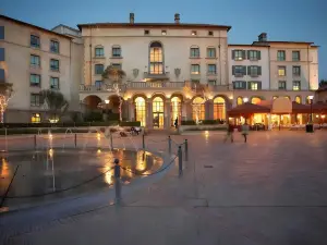 Piazza Hotel Montecasino