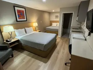 Parkway Motel & European Lodges