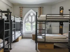 YHA Ilam Hall