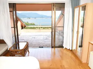 Sun House