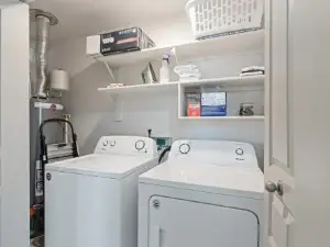 Modern Comfort Caldwell 3b2b Home Sleeps 8!