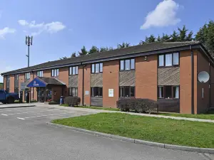 Travelodge Wrexham Hotel