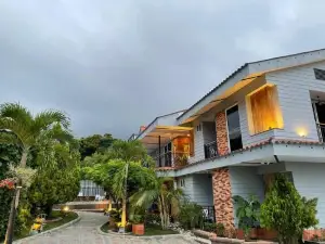 Hotel Campestre Manoa