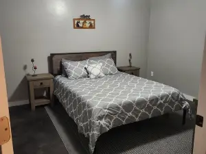 Guest cabin in Beautiful Andalusia, Alabama