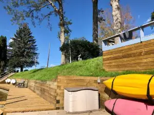 Waterfront Suite with Dock, Firepit, BBQ