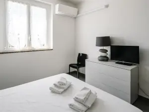 Mimosa 1 int 7 in Cervo