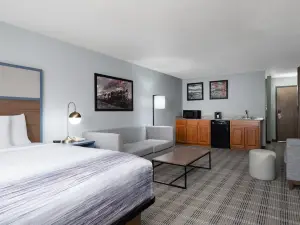 AmericInn by Wyndham Baldwin