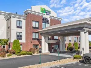 Holiday Inn Express & Suites MANCHESTER-AIRPORT by IHG