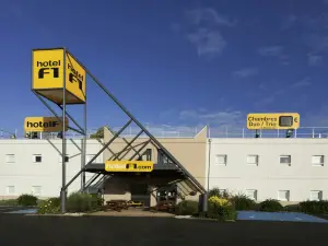 Unisotel Valenciennes EX-hôtel F1