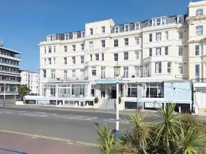 The Cumberland Hotel