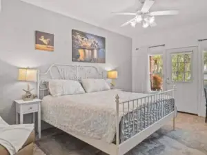 3BR Pool Home for 8 Easy Access to I-75 and I-4