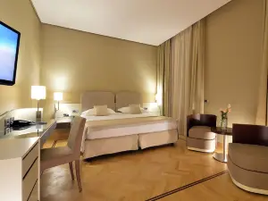 Palazzo Esedra