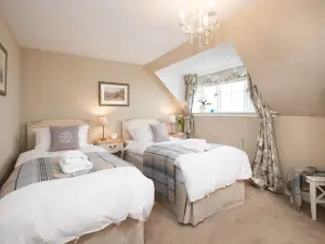 Bartlehill Cottage, Idyllic Pet Friendly Cottage, Beautiful Scottish Borders